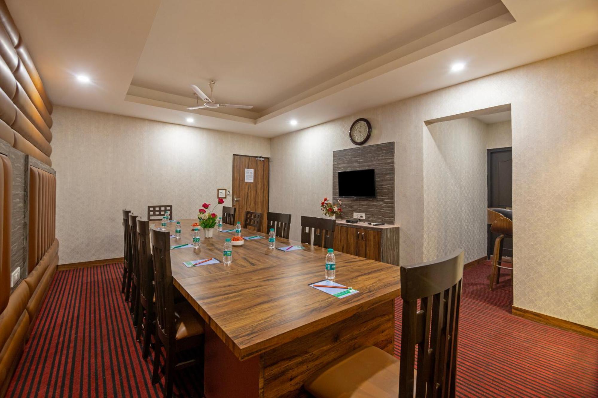 Hotel Mahajan International, Delhi Airport Nowe Delhi Zewnętrze zdjęcie